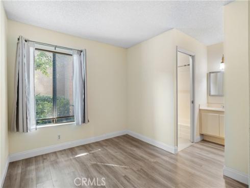 208 Orange Blossom 24 , Irvine, CA