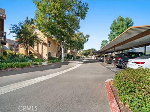208 Orange Blossom 24 , Irvine, CA