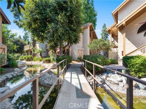 208 Orange Blossom 24 , Irvine, CA