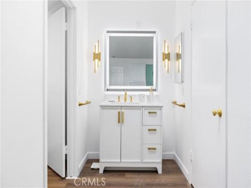 163 Pineview , Irvine, CA