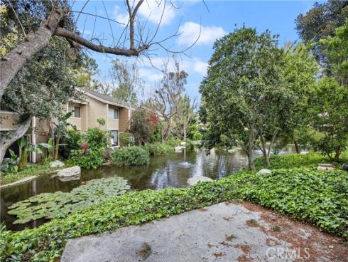 163 Pineview , Irvine, CA