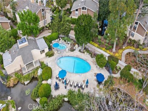 163 Pineview , Irvine, CA