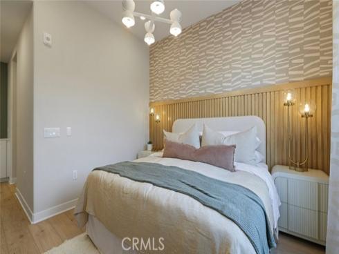 445 Mulligan , Irvine, CA