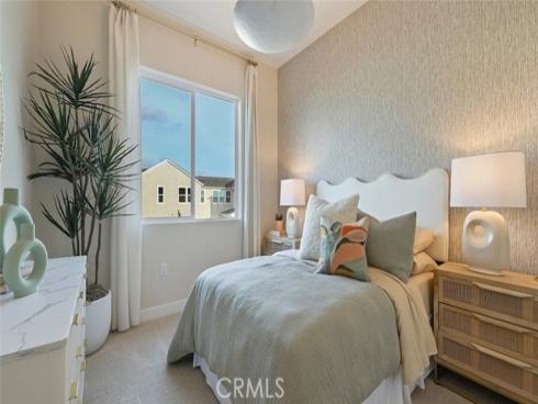 445 Mulligan , Irvine, CA