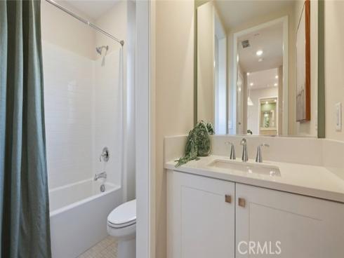 445 Mulligan , Irvine, CA