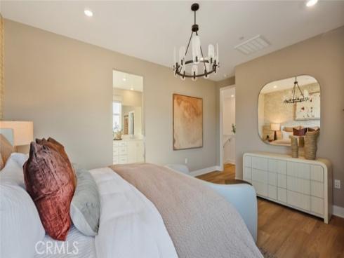 236 Knot , Irvine, CA