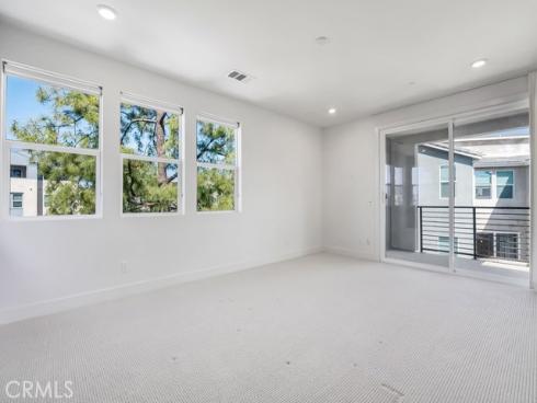 120 Zawn , Irvine, CA