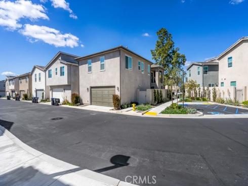 120 Zawn , Irvine, CA