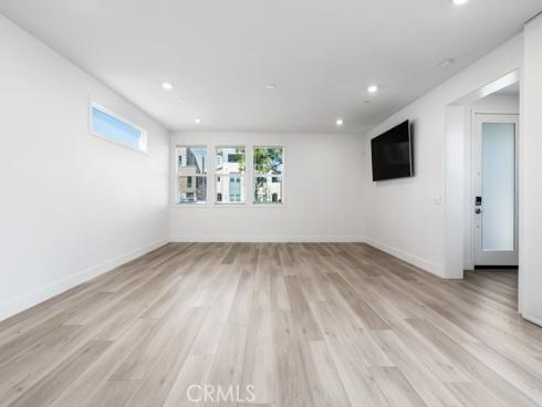 120 Zawn , Irvine, CA