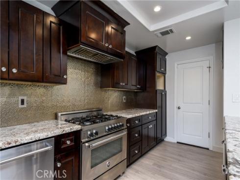 5321 Strasbourg Avenue, Irvine, CA