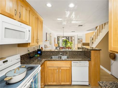 179 Pineview , Irvine, CA