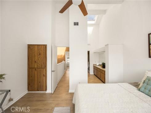 179 Pineview , Irvine, CA