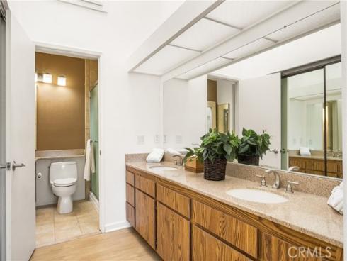 179 Pineview , Irvine, CA