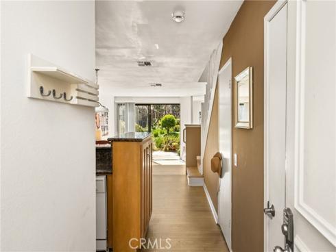 179 Pineview , Irvine, CA