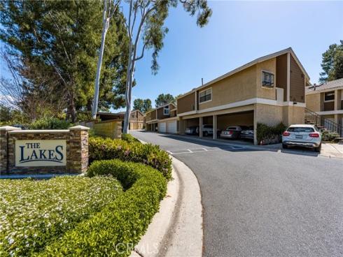 179 Pineview , Irvine, CA