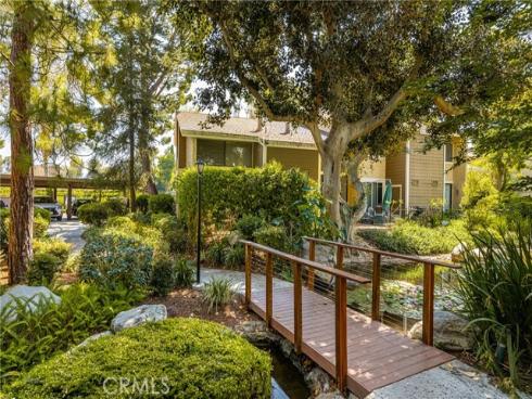 179 Pineview , Irvine, CA