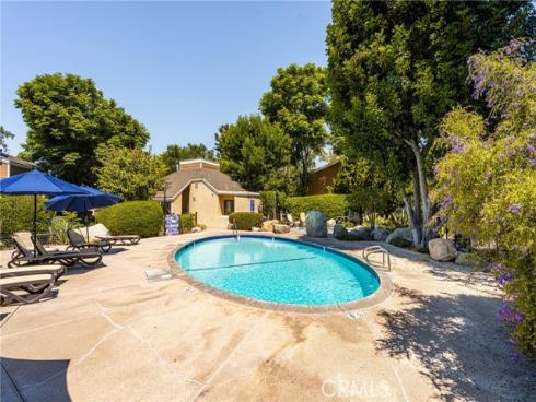 179 Pineview , Irvine, CA