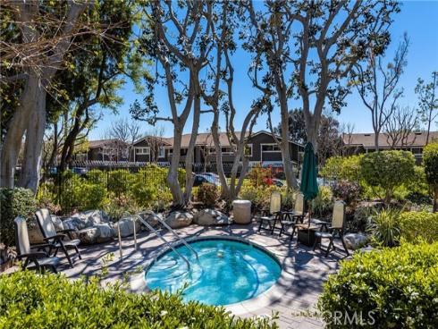 179 Pineview , Irvine, CA