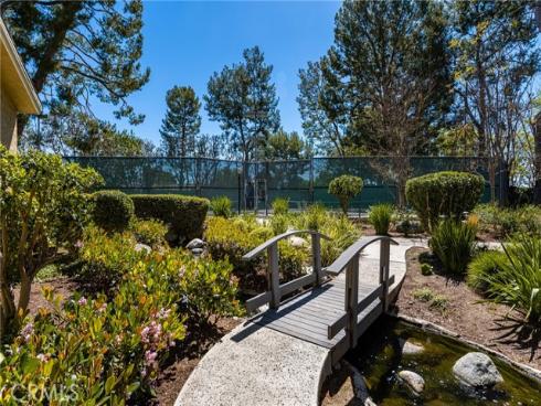 179 Pineview , Irvine, CA