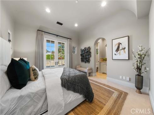 32  Golden Eagle  , Irvine, CA