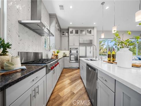 125 Interval , Irvine, CA