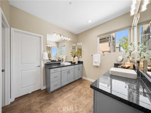 125 Interval , Irvine, CA