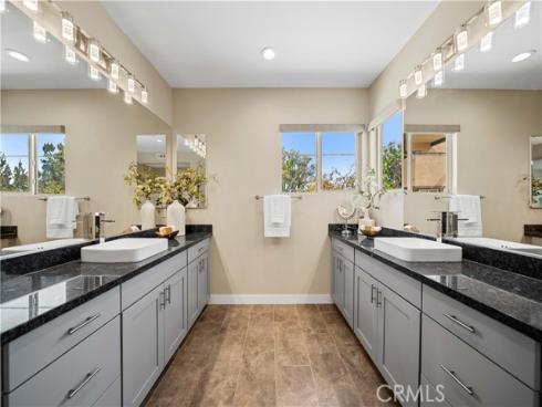 125 Interval , Irvine, CA