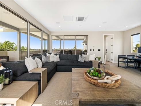 125 Interval , Irvine, CA