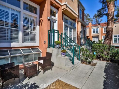 5 Arese Aisle , Irvine, CA