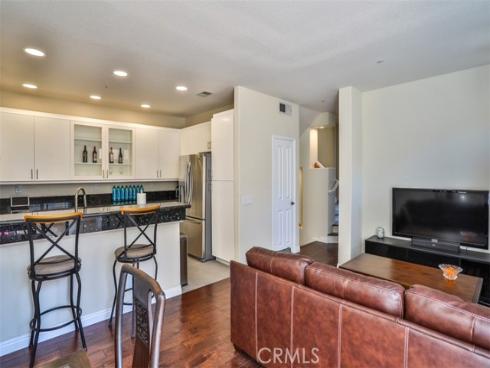 5 Arese Aisle , Irvine, CA