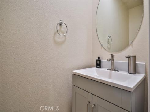 5 Arese Aisle , Irvine, CA