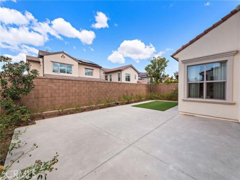 131 Parakeet , Irvine, CA
