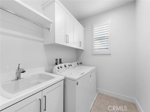 131 Parakeet , Irvine, CA