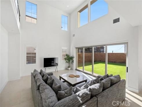 151 Hyperion , Irvine, CA