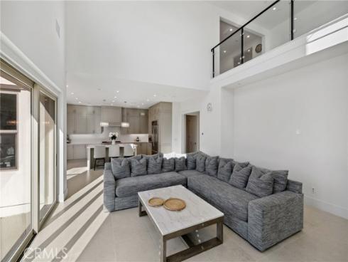 151 Hyperion , Irvine, CA