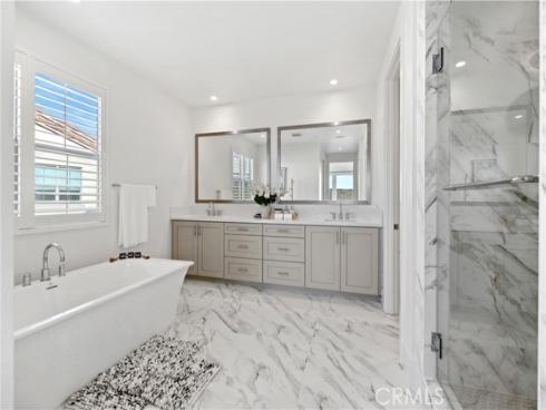 151 Hyperion , Irvine, CA