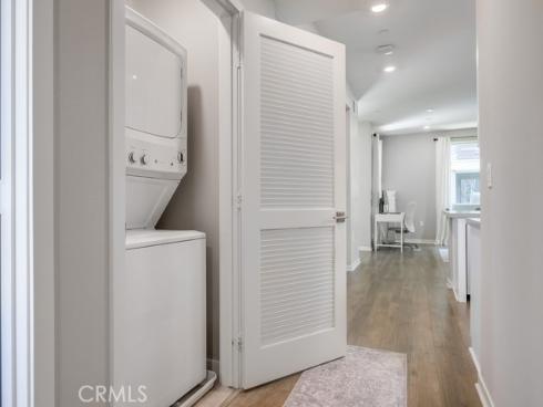 215 Bowery , Irvine, CA