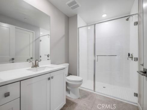 215 Bowery , Irvine, CA