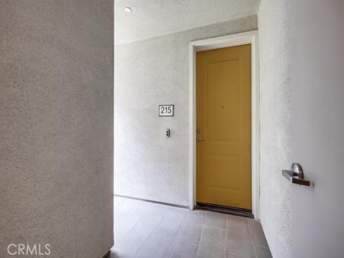 215 Bowery , Irvine, CA