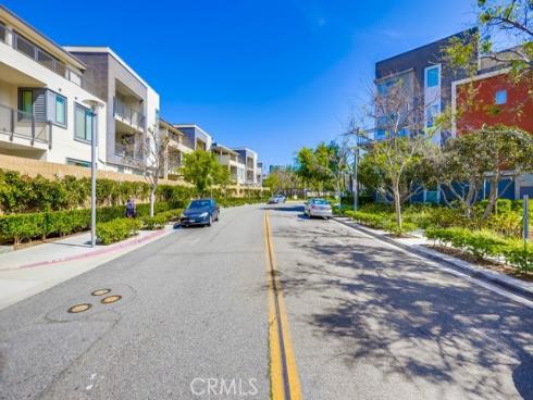 215 Bowery , Irvine, CA