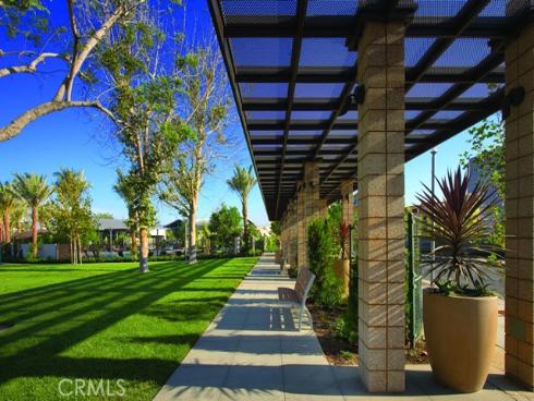 215 Bowery , Irvine, CA