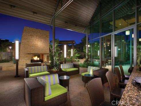 215 Bowery , Irvine, CA