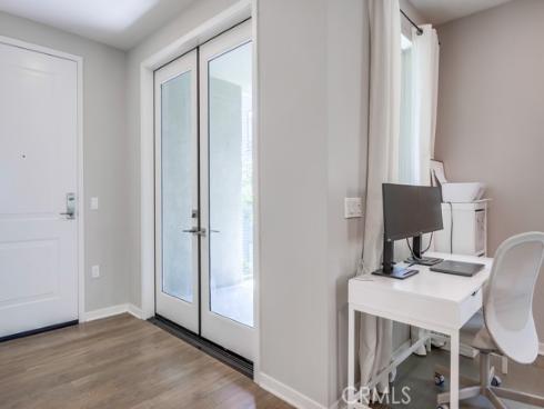 215 Bowery , Irvine, CA