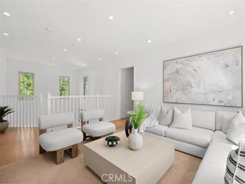 52  Acorn Glen  , Irvine, CA