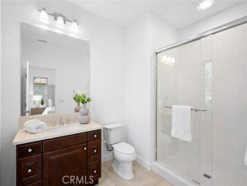 52  Acorn Glen  , Irvine, CA