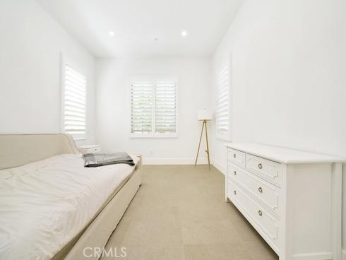 218 Coal Mine , Irvine, CA