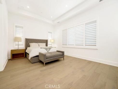 218 Coal Mine , Irvine, CA