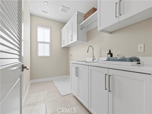 128 Tomahawk , Irvine, CA