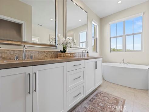 128 Tomahawk , Irvine, CA