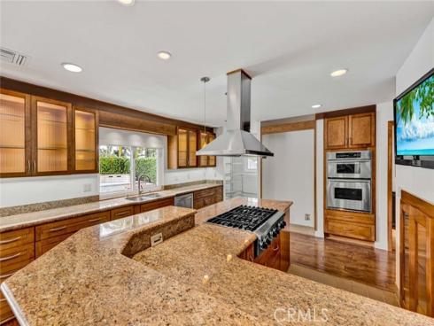 25 Bennington , Irvine, CA